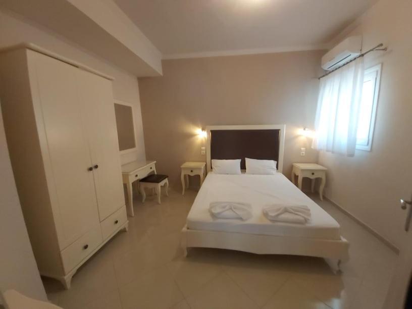 Konstantinos Apartments Ammoudia Ngoại thất bức ảnh