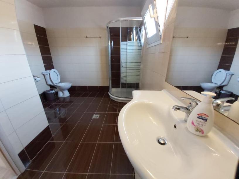 Konstantinos Apartments Ammoudia Ngoại thất bức ảnh