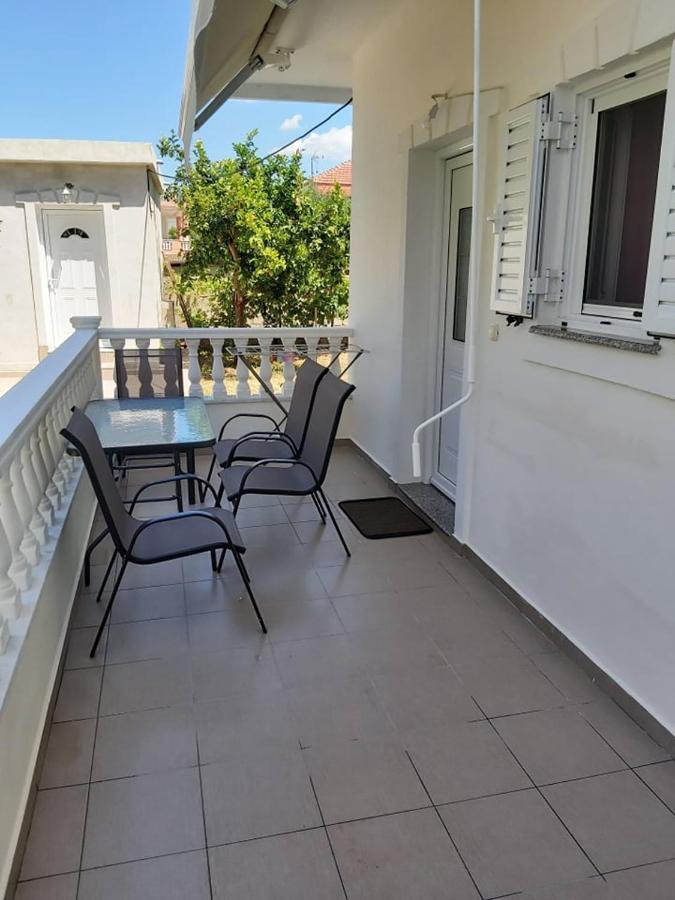 Konstantinos Apartments Ammoudia Ngoại thất bức ảnh