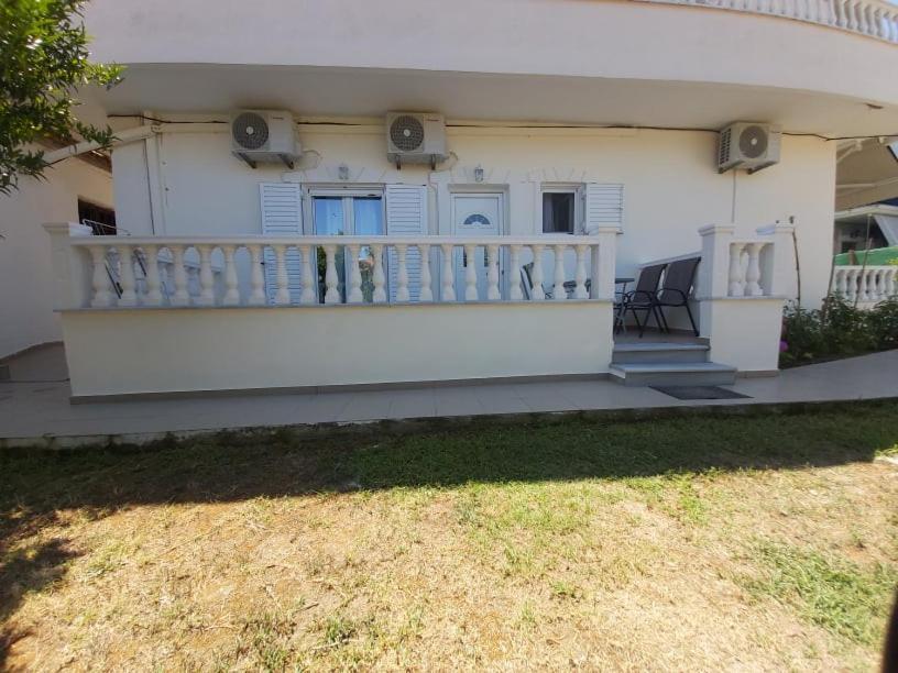 Konstantinos Apartments Ammoudia Ngoại thất bức ảnh